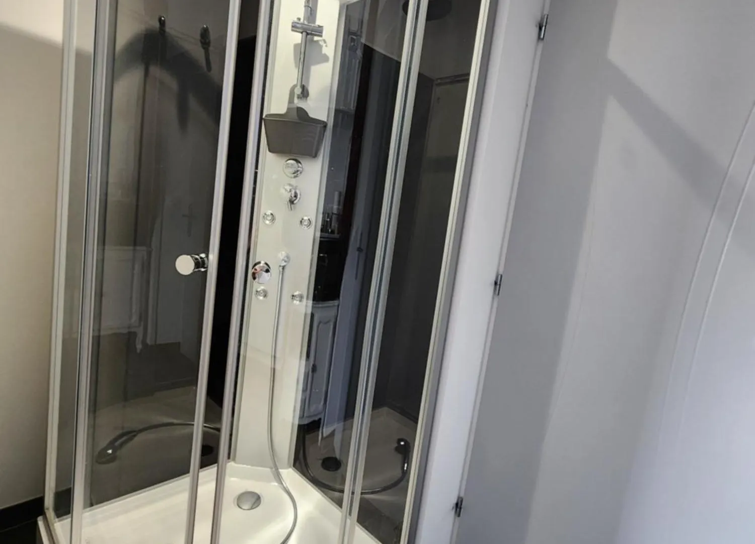 Chambre Cosy Juillan منزل للإقامة